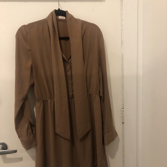 Aritizia Sunday Best Tie Neck Dress - Picture 2 of 5